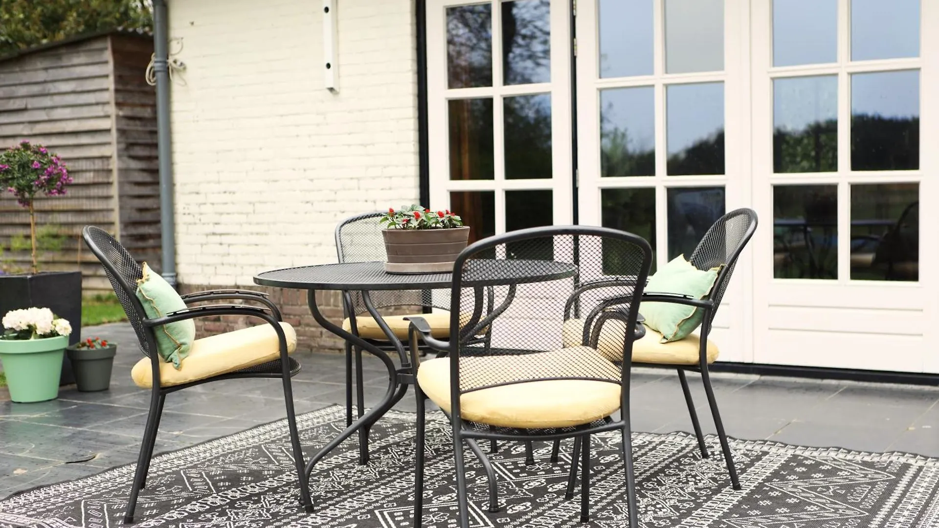 Guesthouse Oeyenbos Knegsel Hollanda
